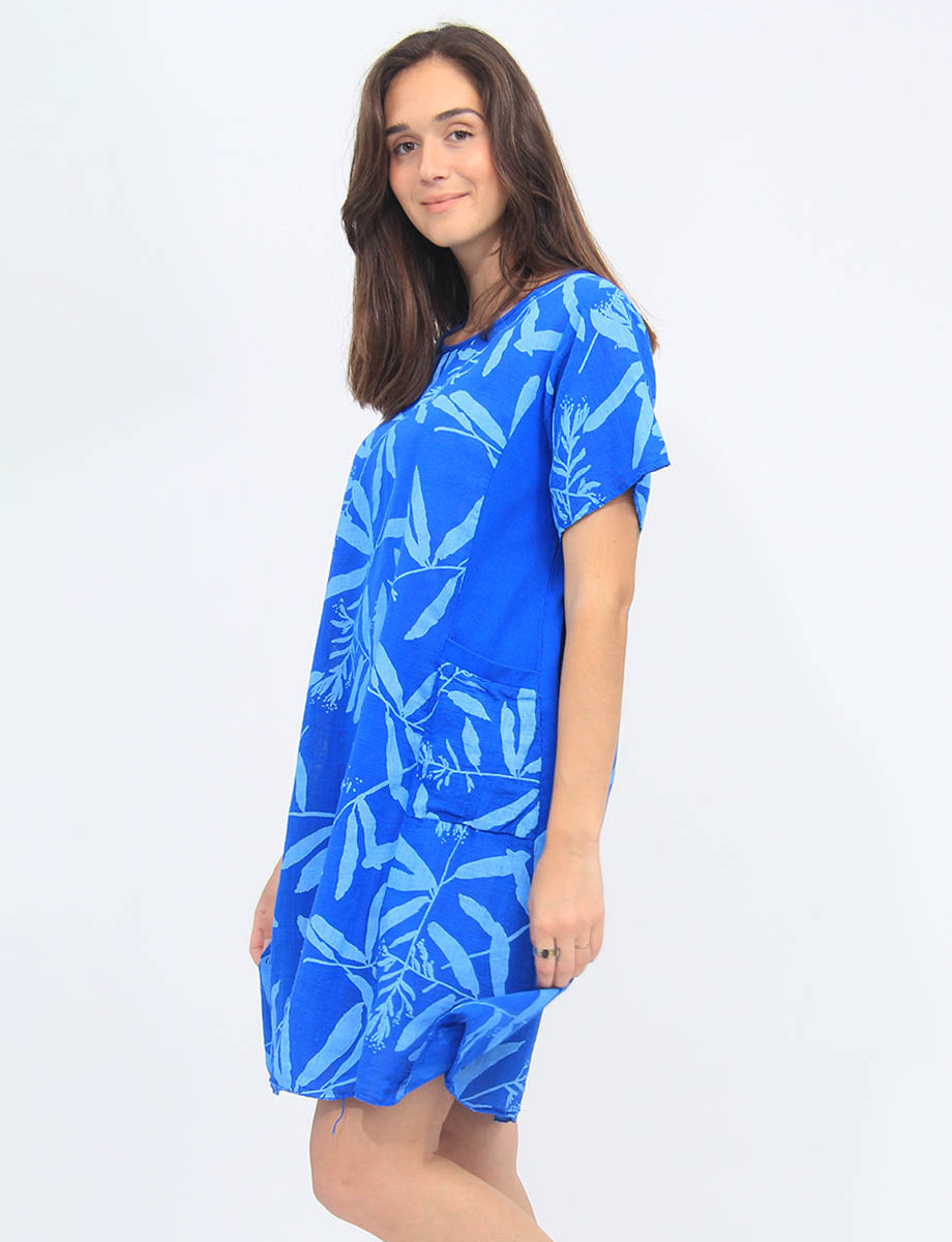 Tropical Short Sleeve Dress With Knit Trim at the Waist And Pockets By Froccella