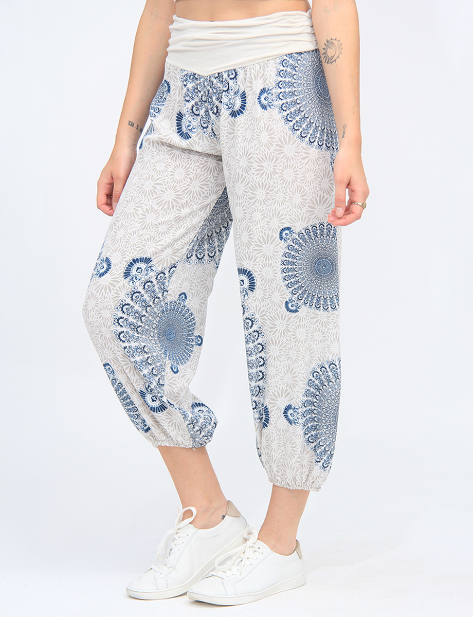 Flowy Ruched Waist Band And Elastic Hem Mandela Print Balloon Pants By Froccella