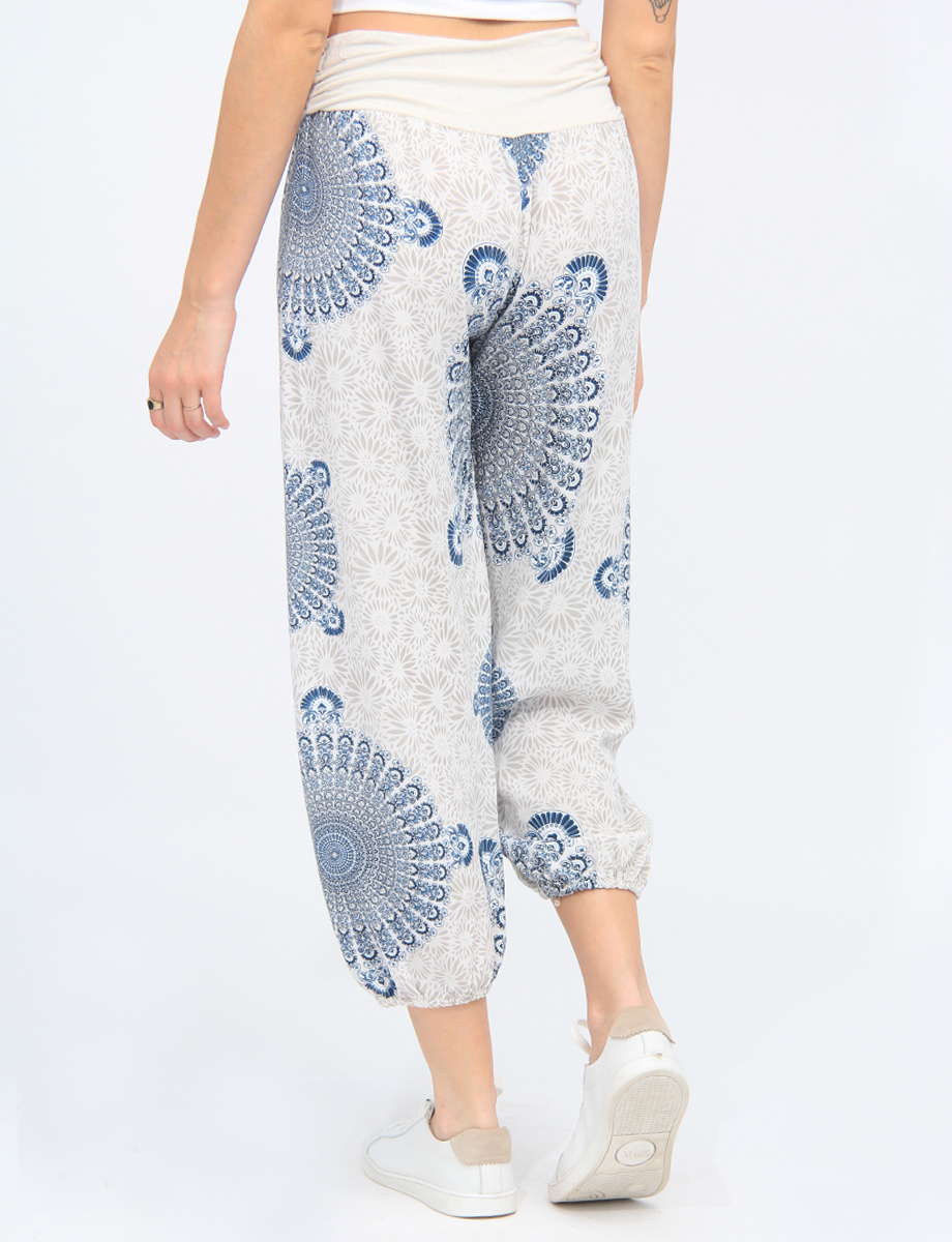 Flowy Ruched Waist Band And Elastic Hem Mandela Print Balloon Pants By Froccella
