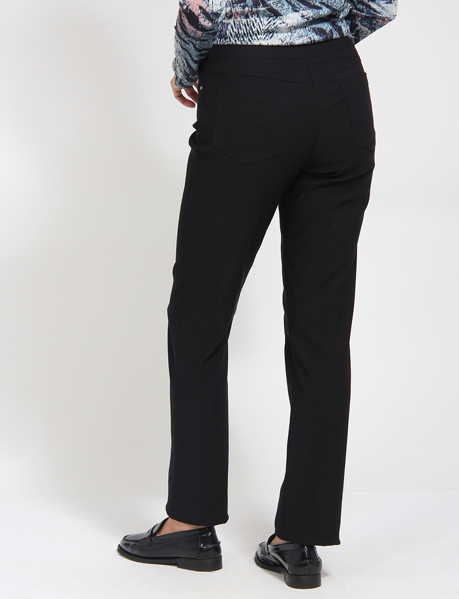 Black 4-Pocket Sleek Stretch Twill High-Rise Pull-On Pants by Amani Couture