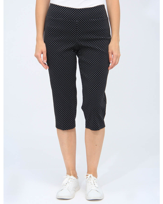 Chic Black And White Print Pull-on Stretch Mid-rise Capris By Amani Couture