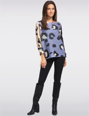 Chic Relaxed Fit Dolman Sleeves Boatneck Printed Knit Top by Froccella (959-9066CC24 2605710 ONE SIZE DENIM)