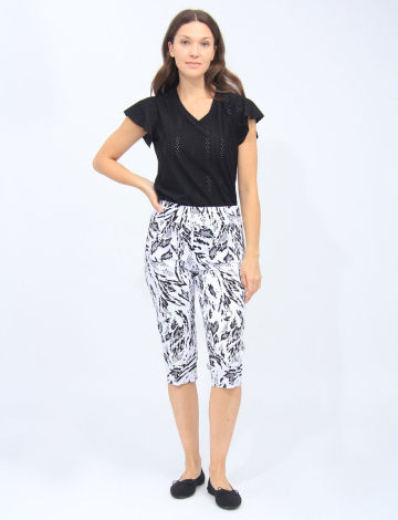 Black And White Animal Print Pull-on Stretch Mid-rise Capris By Amani Couture