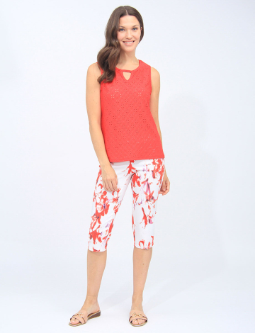 Red And White Floral Print Pull-on Stretch Mid-rise Capris By Amani Couture