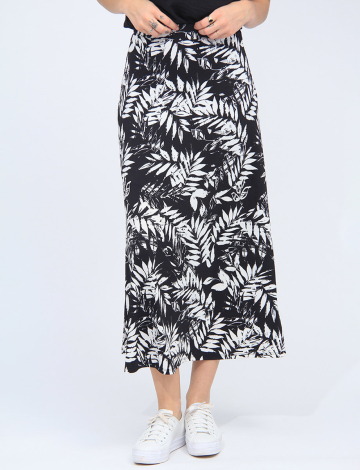 Flowy Black And White Maxi Skirt With Floral Print by Vamp.