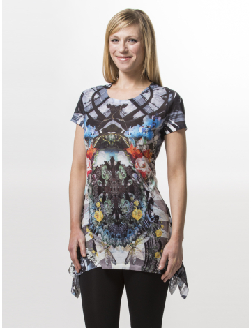 Floral embellished tunic by Beta's Choice