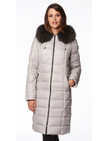 Classic down coat with luxurious fur trim by Styla Sport